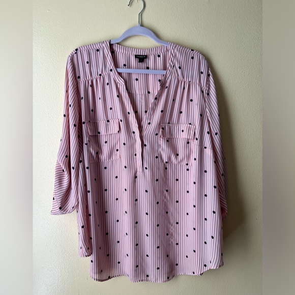 Lot of 2 Torrid size 3X blouses - Picture 2 of 7